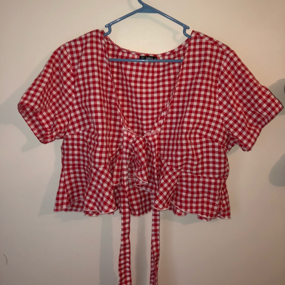 red gingham crop top